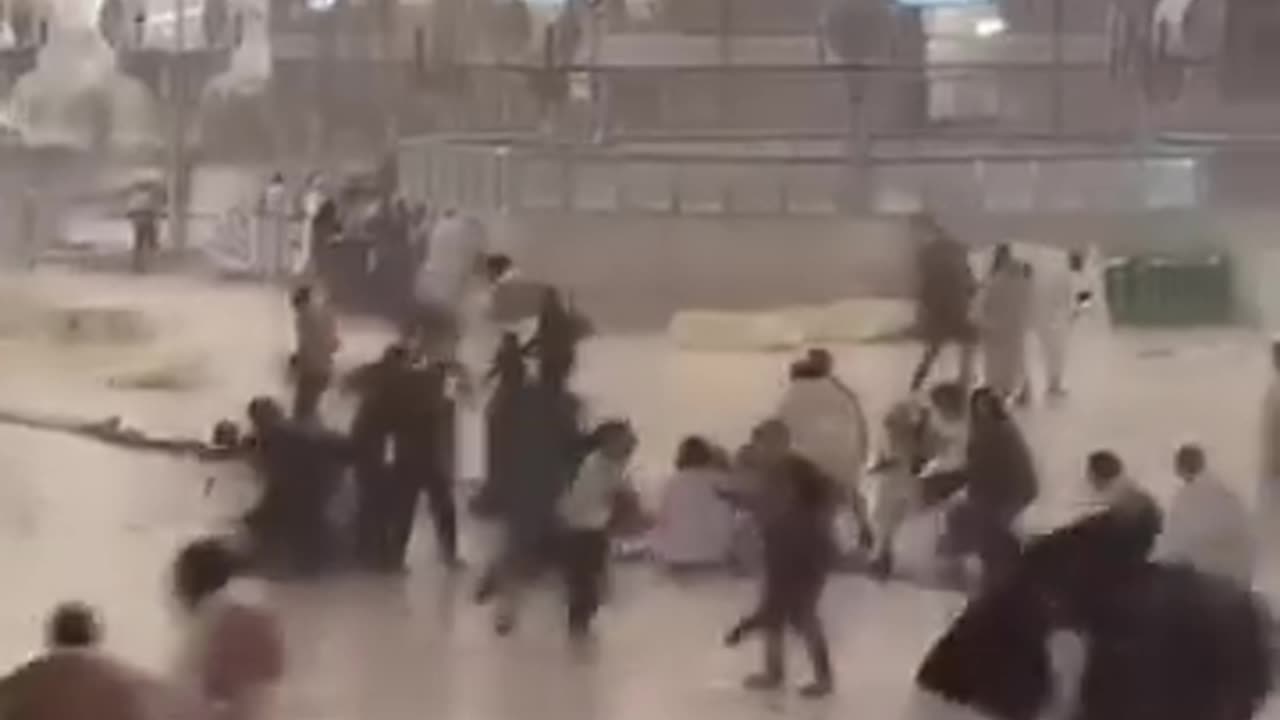 Makkah Mukarma winds storm 3