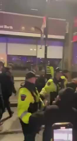 TRUE-DOH ON THE STREET