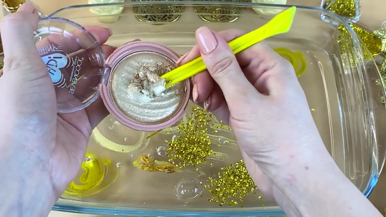 GOLD SLIME | Mixing makeup and glitter into Clear Slime | Satisfying Slime Videos