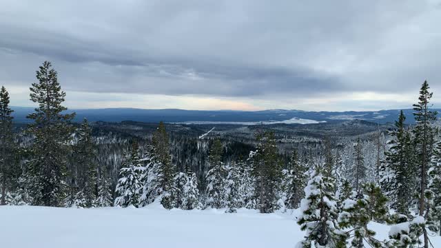 Summit Overlook – Central Oregon – Vista Butte Sno-Park – 4K