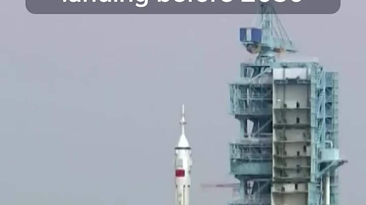 China launches crewed mission to its space station, plans moon landing before 2030 #Shorts
