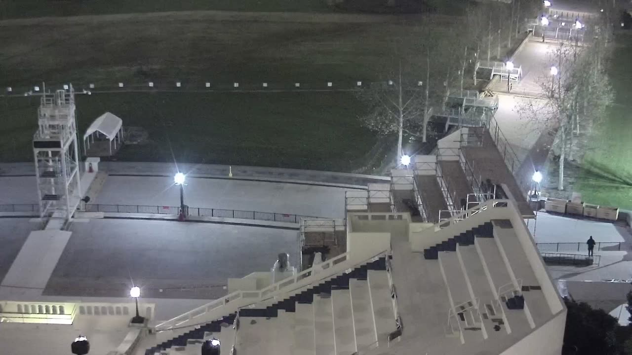 0945USCSRFWestRoof_2021-01-05_06h40min00s590ms.mp4