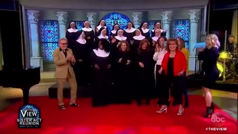 Reunion 'Sister Act' Whoopi Goldberg And Co Stars Perform I will follow him