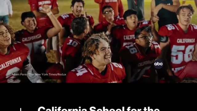 California School for the Deaf varsity football team wins state championship