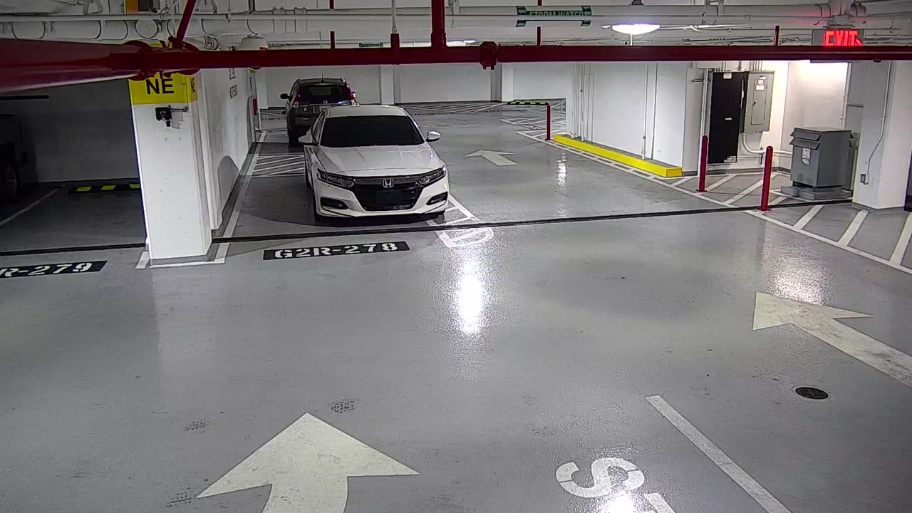 6157RHOBG2G205BNorthLobbyExit_2021-01-06_22h00min01s333ms.mp4