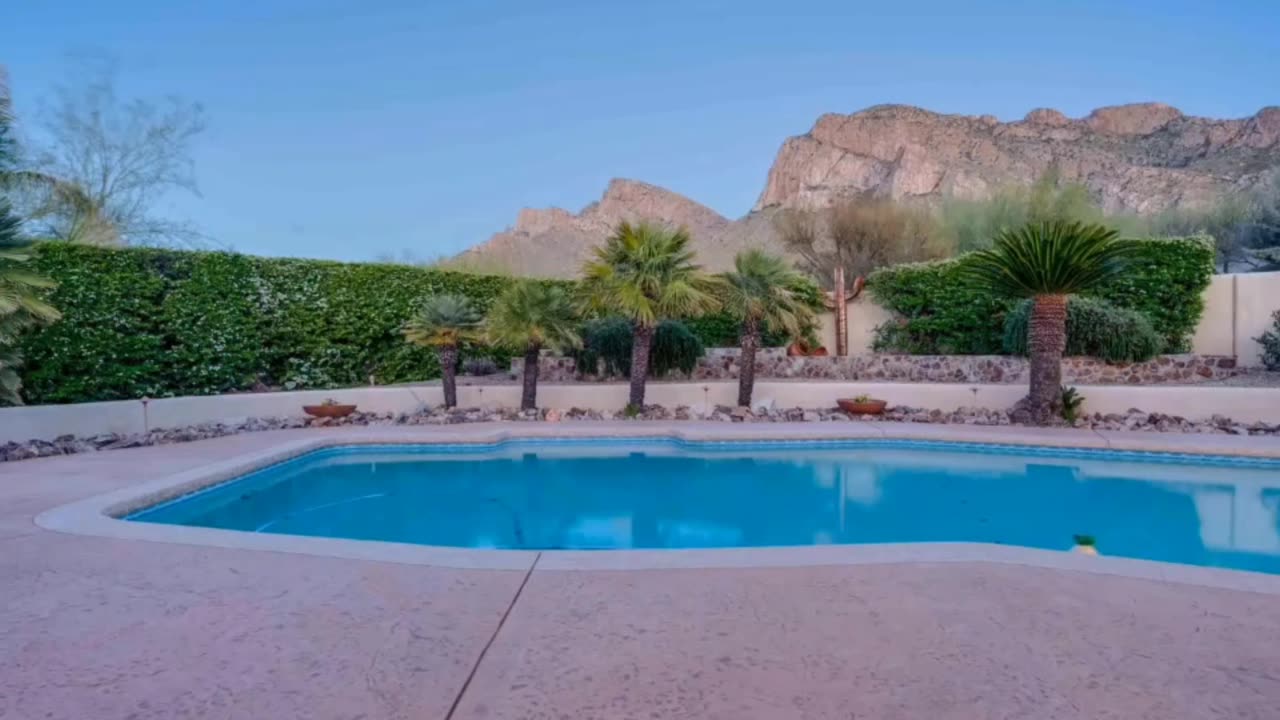 4 Beds 5 Garage Oro Valley Home