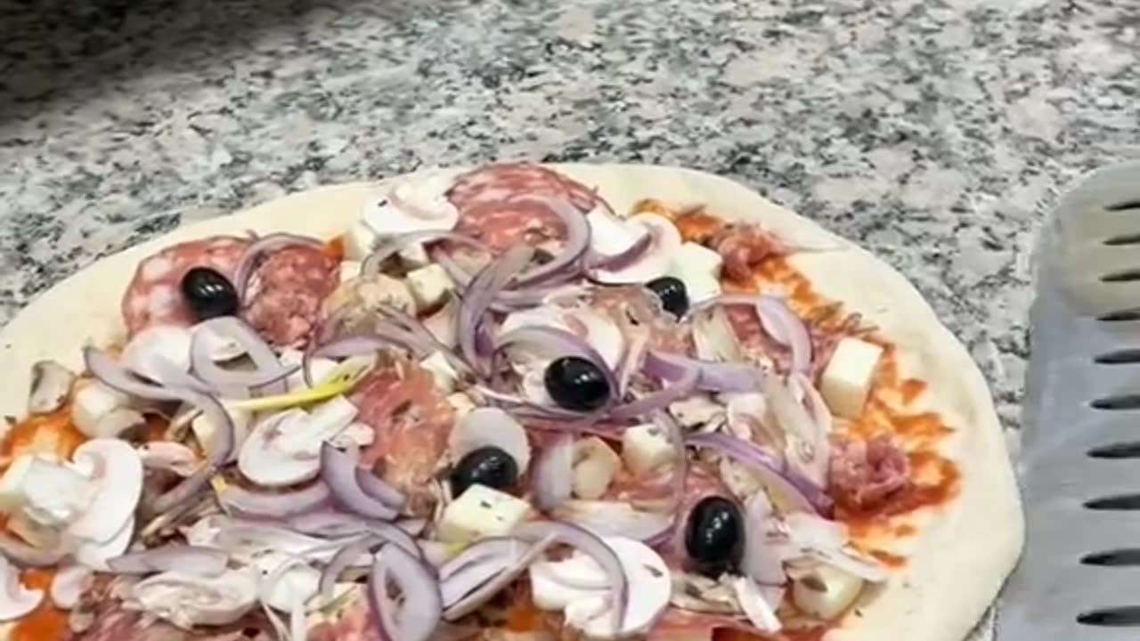 Pizza.🤣😅