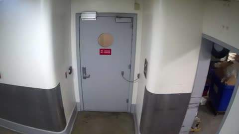 6128RHOBSBRSBST4Stairwell4_2021-01-05_01h40min00s267ms.mp4