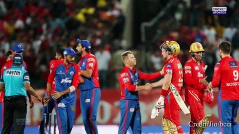 देखिए, Delhi Capitals से हार के बाद प्रीती ने लगाया लिविंगस्टोन को गले, देख धवन के भी उड़ गए होश