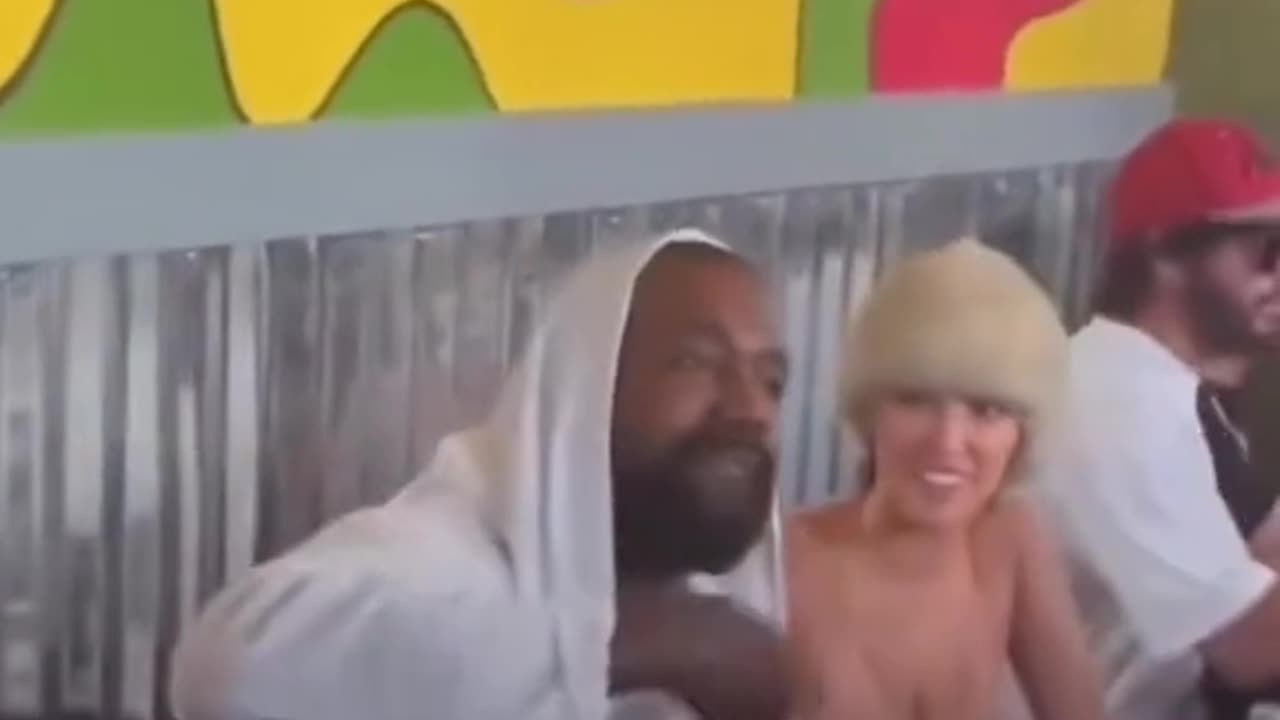 Kanye West and Bianca censori appears to be vibing