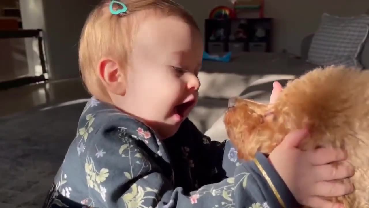 Watch This Adorable Baby's First Words And Reactions Caught On Camera. || boy cute baby