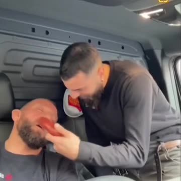 Could get murdered for a joke like that! 😱💀