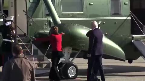 Biden takes no questions after landing in San Francisco