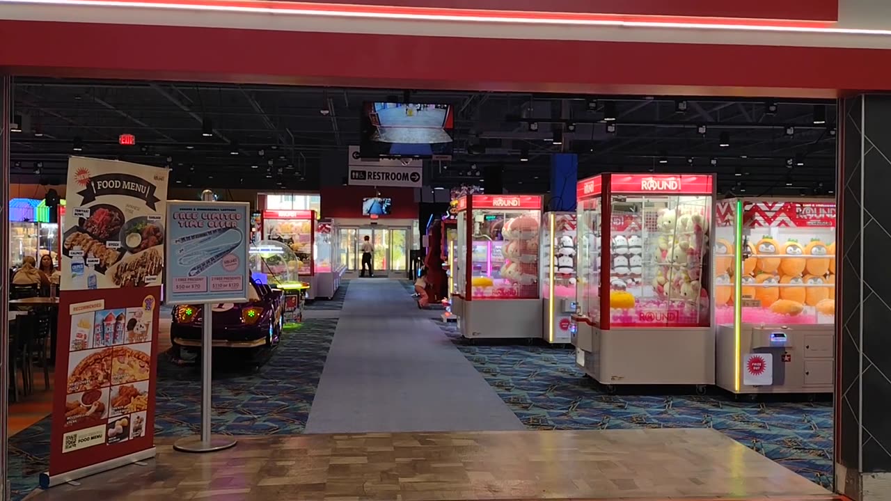 What's Inside the Round1 Arcade Inside Las Vegas South Premium Outlets (select machines)?