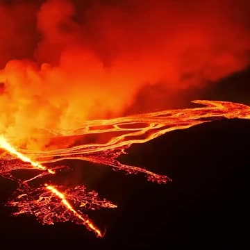 ICELAND : Iceland, Reykjanes Pinsula, Overnight another eruption occurred!