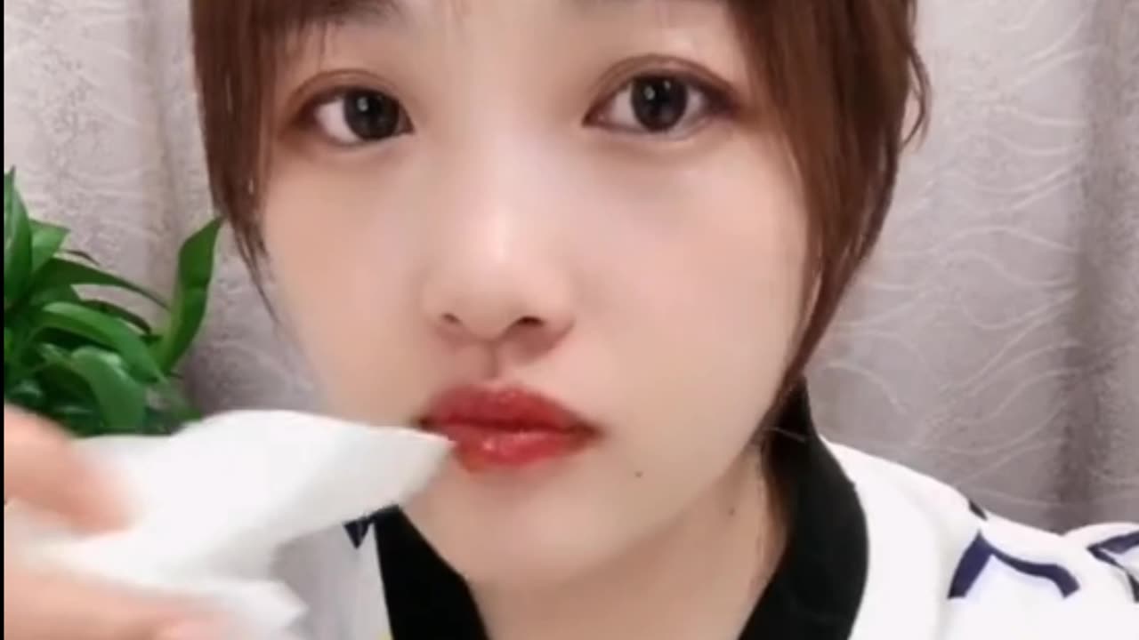 Ela quer um beijo 💋