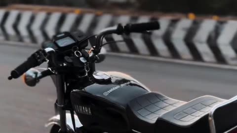 RX 100