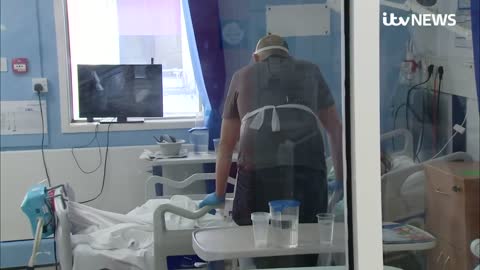 Covid-19 infections in UK jump by more than half a million in a week | ITV News