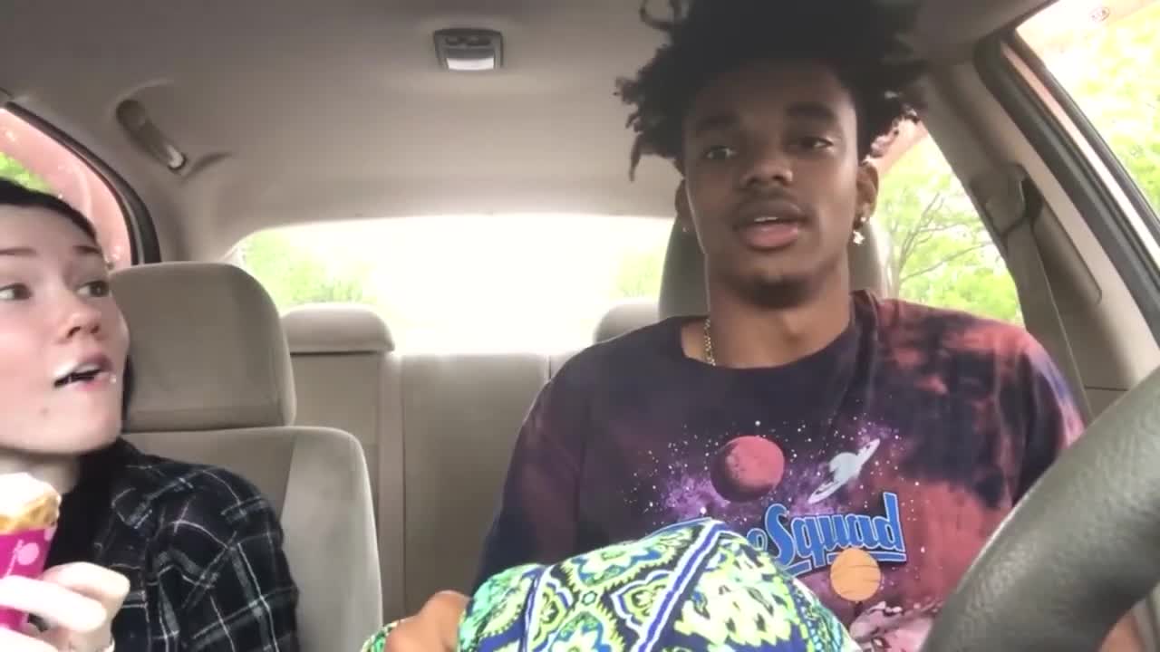 Hits His Girlfriend's Head With A Bag And She Responds - Tiktok Challenge