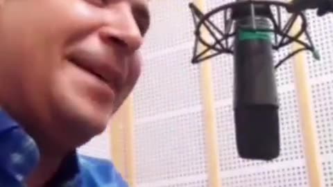 من خروس م🤣