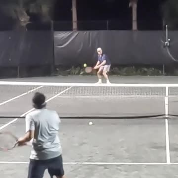 KEEPING YOUR OPPONENT PINNED TO THE BASELINE!