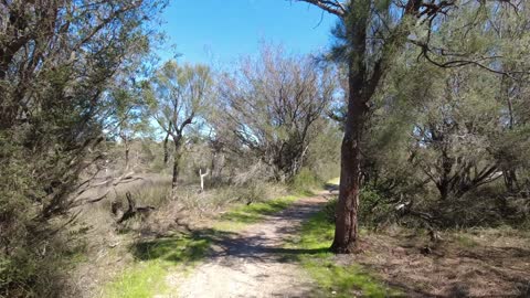 Len Howard Reserve Walk