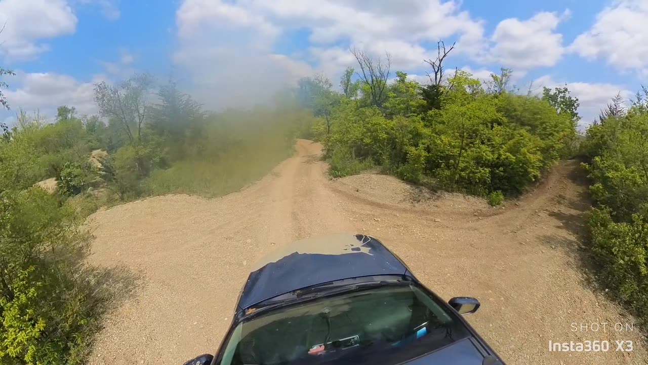 Trail leading up to the rocks