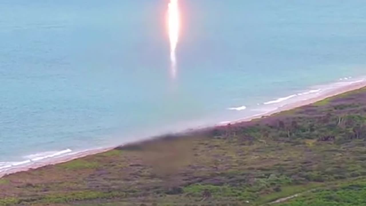 SpaceX falcon 9 rocket landing