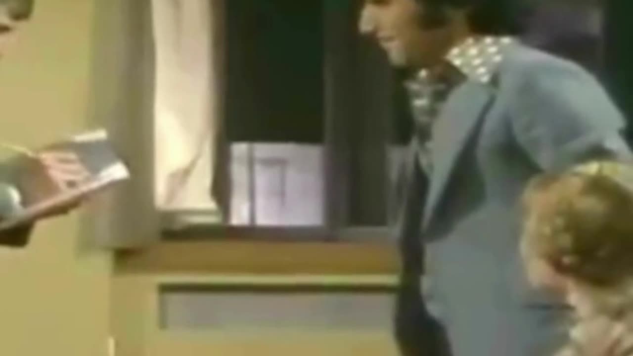 Mind Your Language |Season 1| Episode 1| part 6|