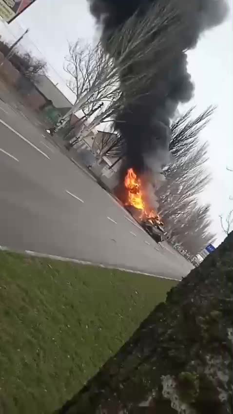 In Melitopol, Russian paratroopers destroyed the T-64 tank of the Armed Forces of Ukraine