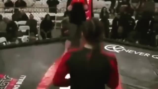 Karen makes her MMA debut