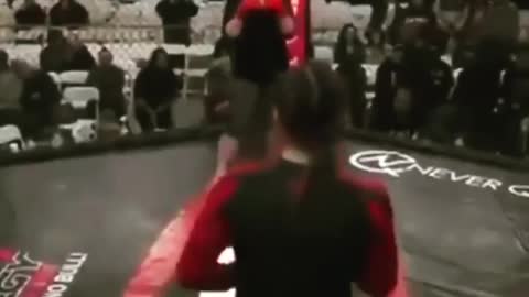 Karen makes her MMA debut