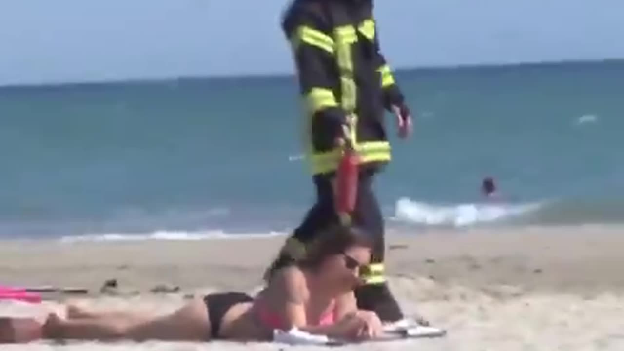 NO Smoking on the Beach!