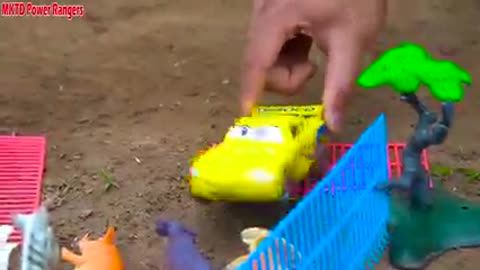 Spiderman Destroy the Tyrant Dinosaurs who have burned the mansion