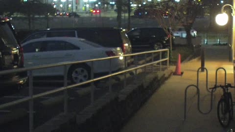 1669HQOB01SouthwestWalkway_2021-01-05_06h40min01s717ms.mp4