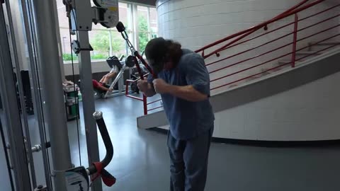 Workout - Fall Cut Day 12 Part 2 - Arms 234.6 Lbs- Sam Sulek Clips