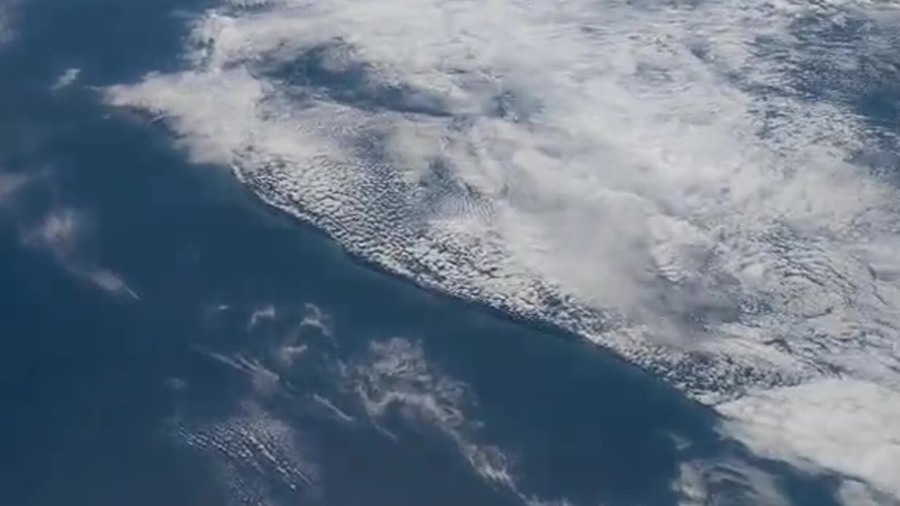 | Earth full view | NASA