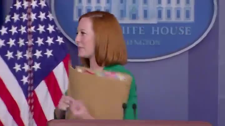 PressSec walks away from the podium while a reporter asks: "What happened to 'my body my choice'?