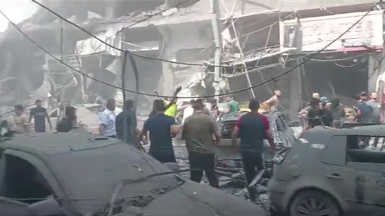 Gaza Strip This Morning Heavy lsraeli bombing hits Jabalia camp