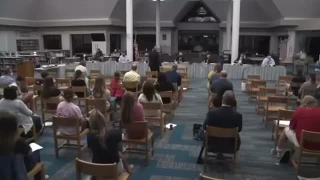 Mayor of Hudson brings the heat to the school board