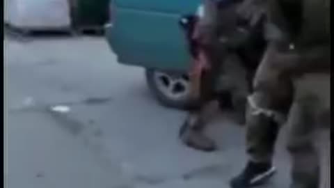 Ukrainian soldiers shooting all the newly arrived prisoners