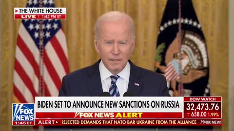 Biden announces "additional strong sanctions and new limitations on what can be exported to Russia"