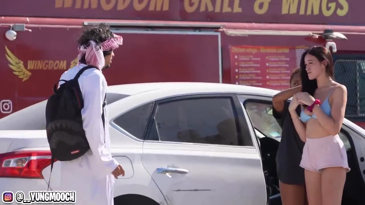 Epic ARAB Backpack Prank: Spreading Laughter in The Hood!