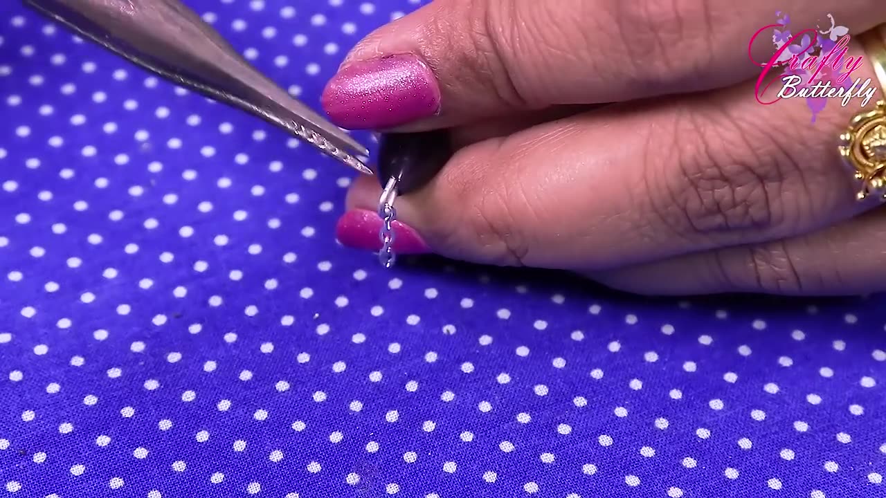 5 easy Pearl & Crystal Earring Design | DIY | 5 min Craft | Hand made jewelry | Crafty Butterfly