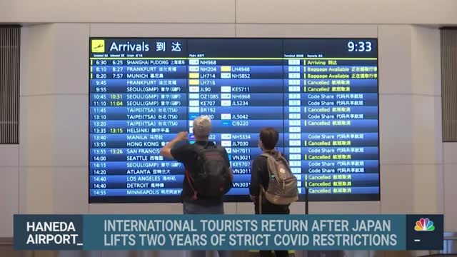 Tourists From Abroad Flock To Japan After Covid Restrictions Lifted