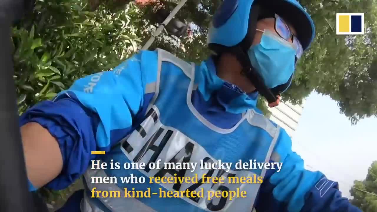 Delivery man in China brought to tears by