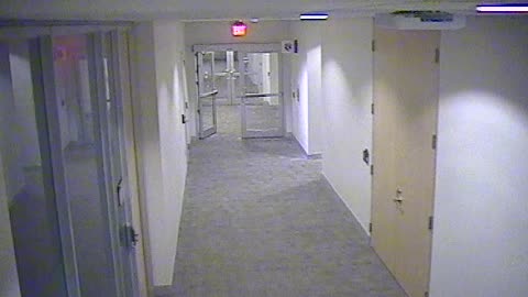 8444OHOB06WestCorridor_2021-01-06_01h45min15s047ms.mp4