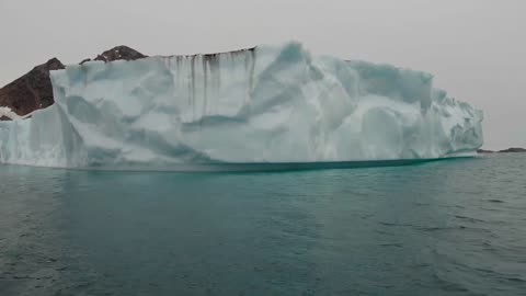 temperature 🌡️of glacier and sea