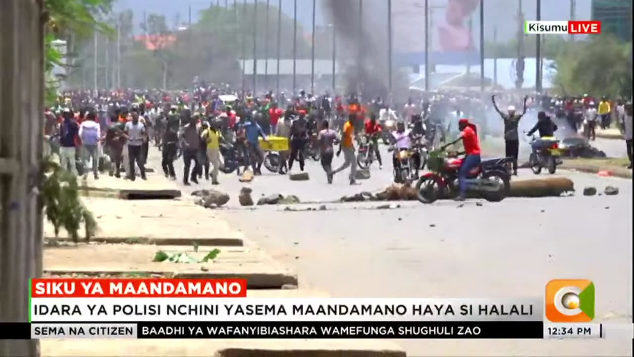 Kenyan police clash with anti-government protesters