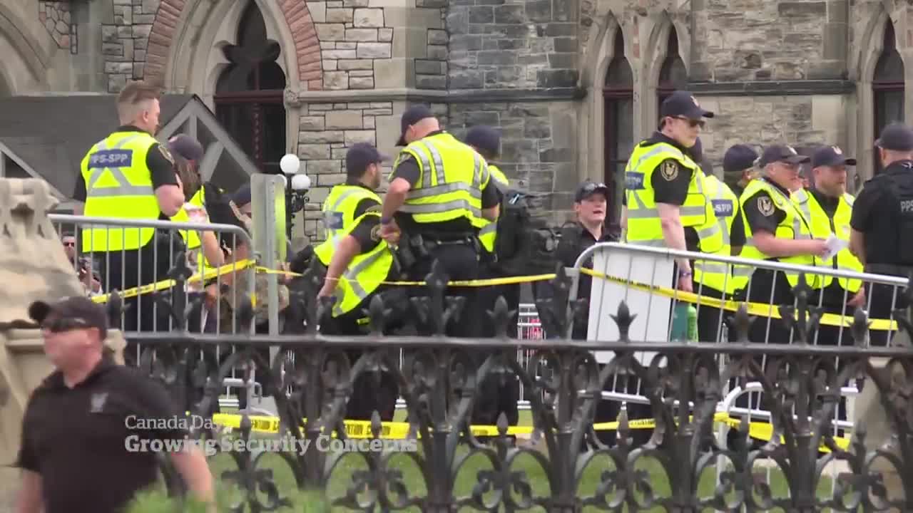 Security tight in Ottawa as protesters arrive for Canada Day